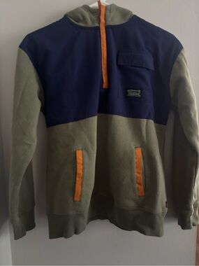 Levi's Olive Green Tee with Red Logo Tag